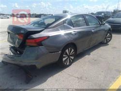 نيسان ألتيما